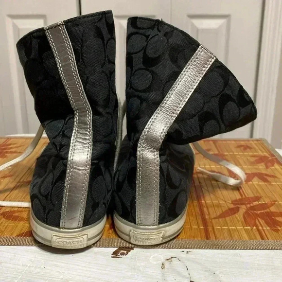 Coach higher top black Bonney signature sneakers size 9 1/2 - Picture 9 of 17